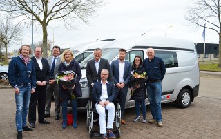 Stichting ALSopdeweg!- Aflevering Ford Transit Custom 23 maart 2016