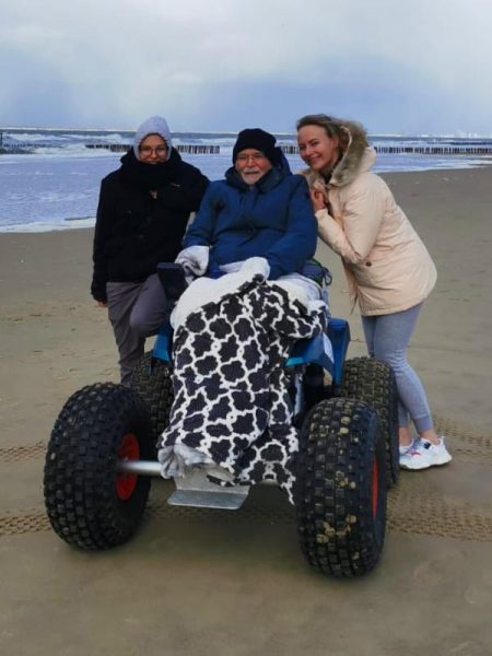 ALS op de weg - Strand Zeeland - Tom