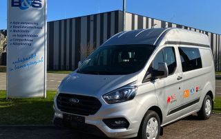 Stichting ALS op de weg, uitreiking Ford Transit Customs