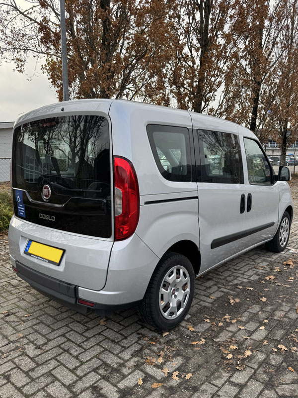 Fiat Doblo_05 Fiat Doblo rechtsachter