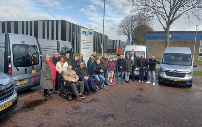 Uitreiking Renault bussen bij B & S