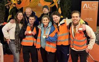 Team ALS op de weg tijdens de ALS Sunrise Walk